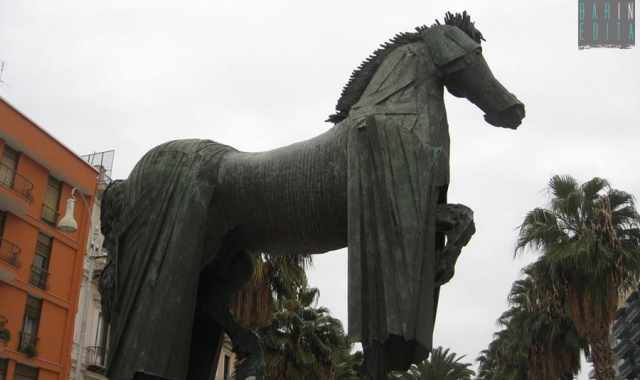 Le statue di Bari, queste sconosciute: viaggio alla loro scoperta